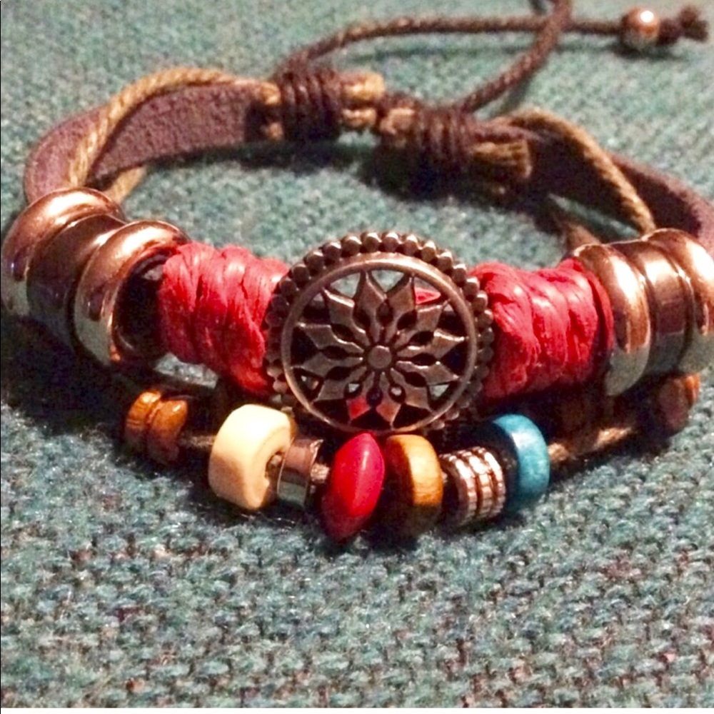 🌹NWT Unisex leather/hemp 3 strand BoHo bracelet
